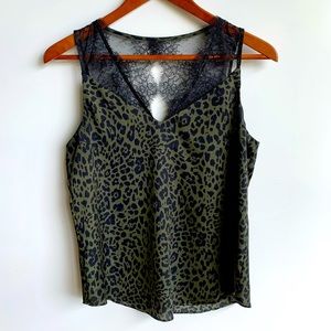 🟡Express Leopard Print Lace Sleeveless Blouse